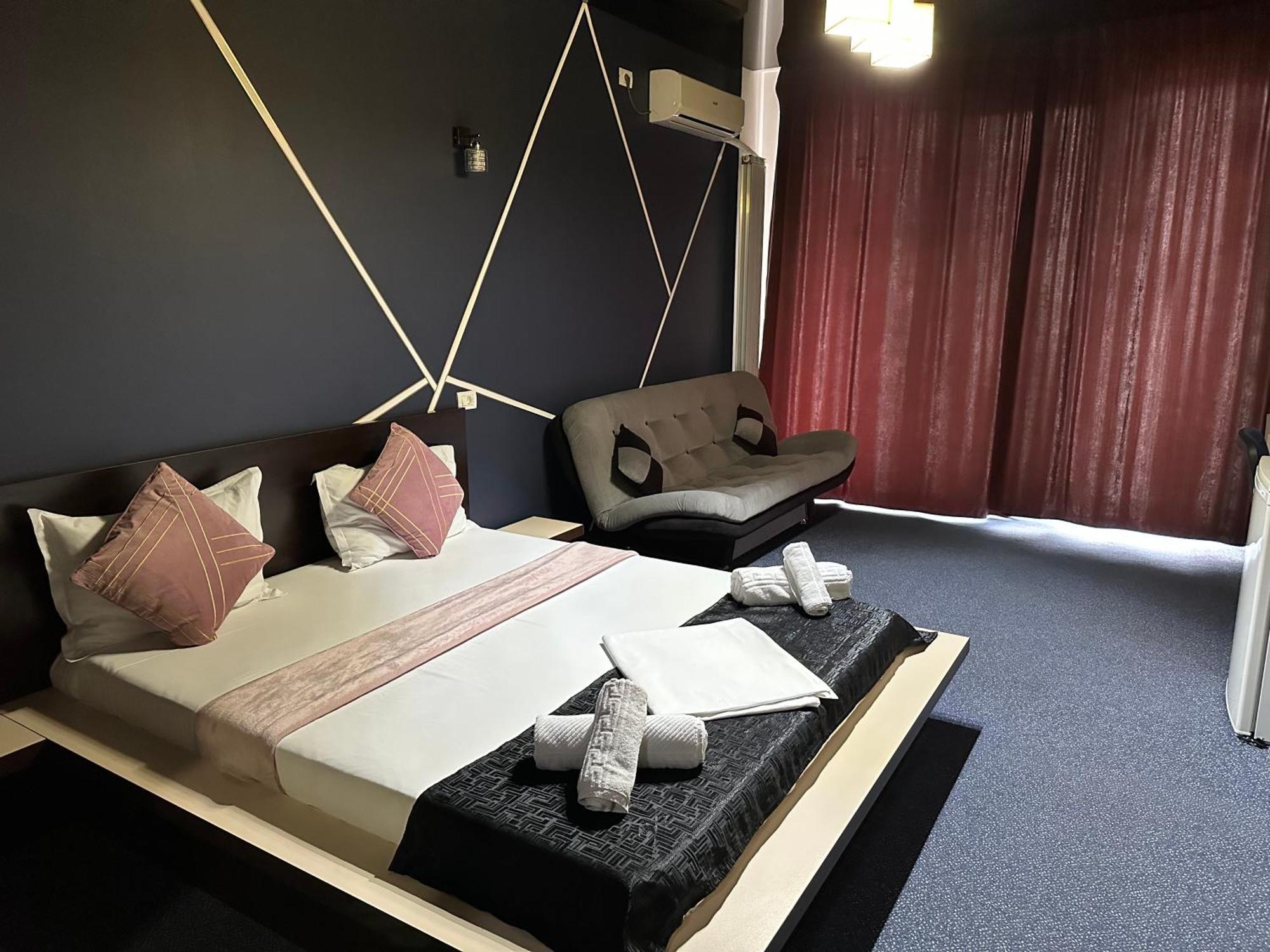 Hotel Sweet Năvodari Esterno foto