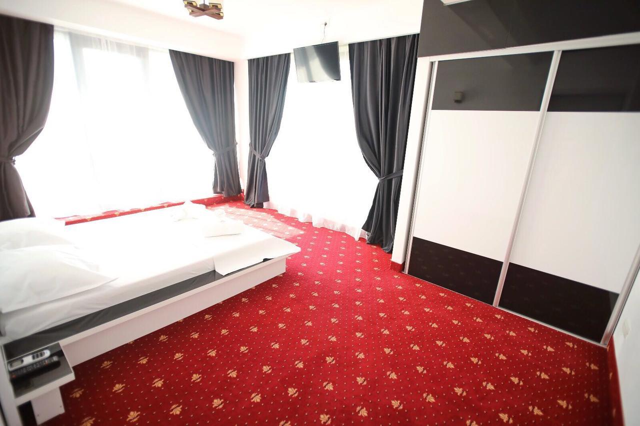 Hotel Sweet Năvodari Esterno foto